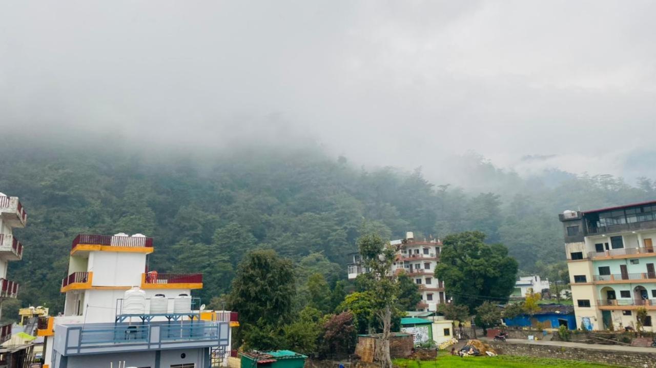 Rudransh Home Stay Rishikesh Bagian luar foto