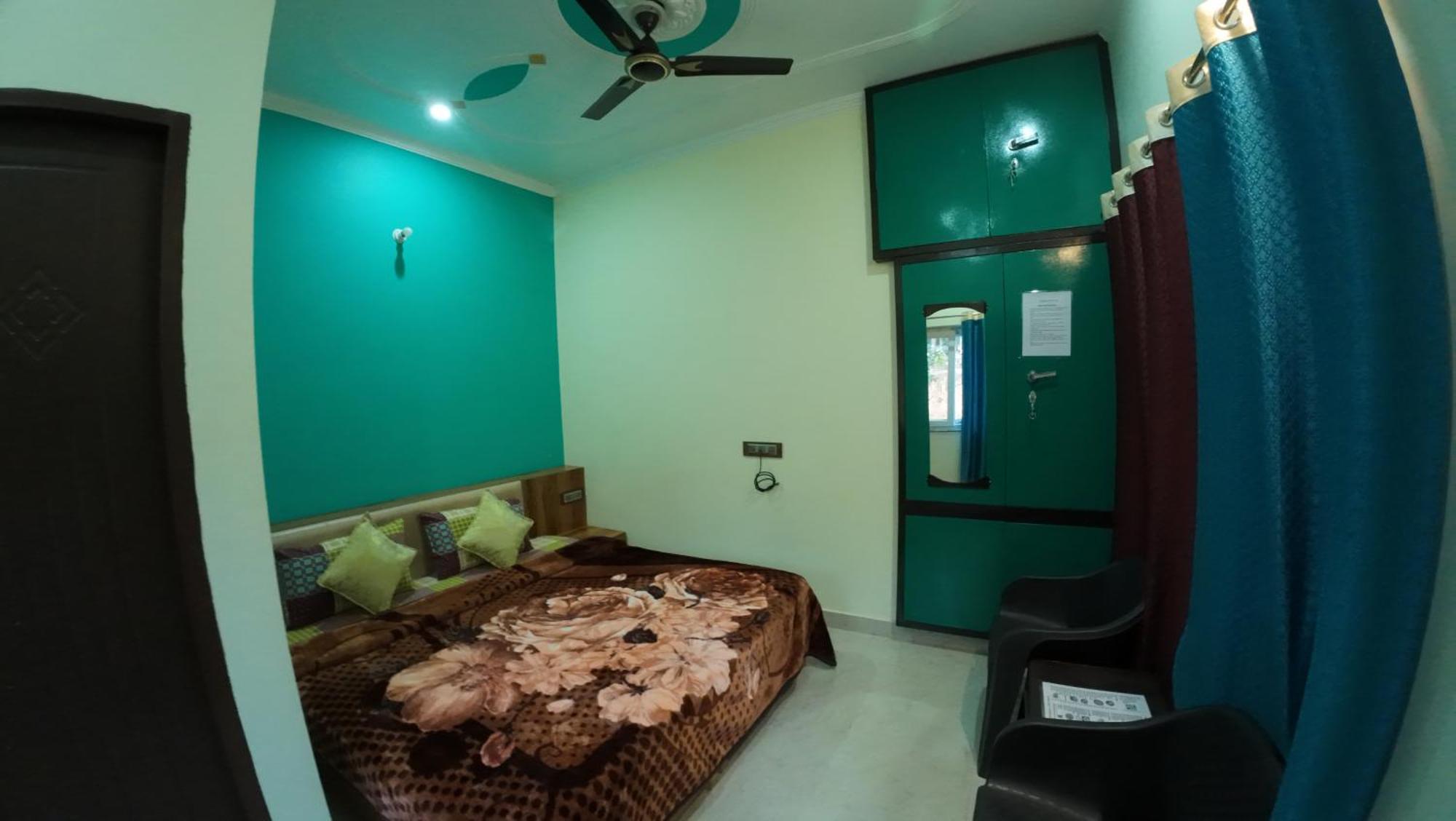 Rudransh Home Stay Rishikesh Bagian luar foto